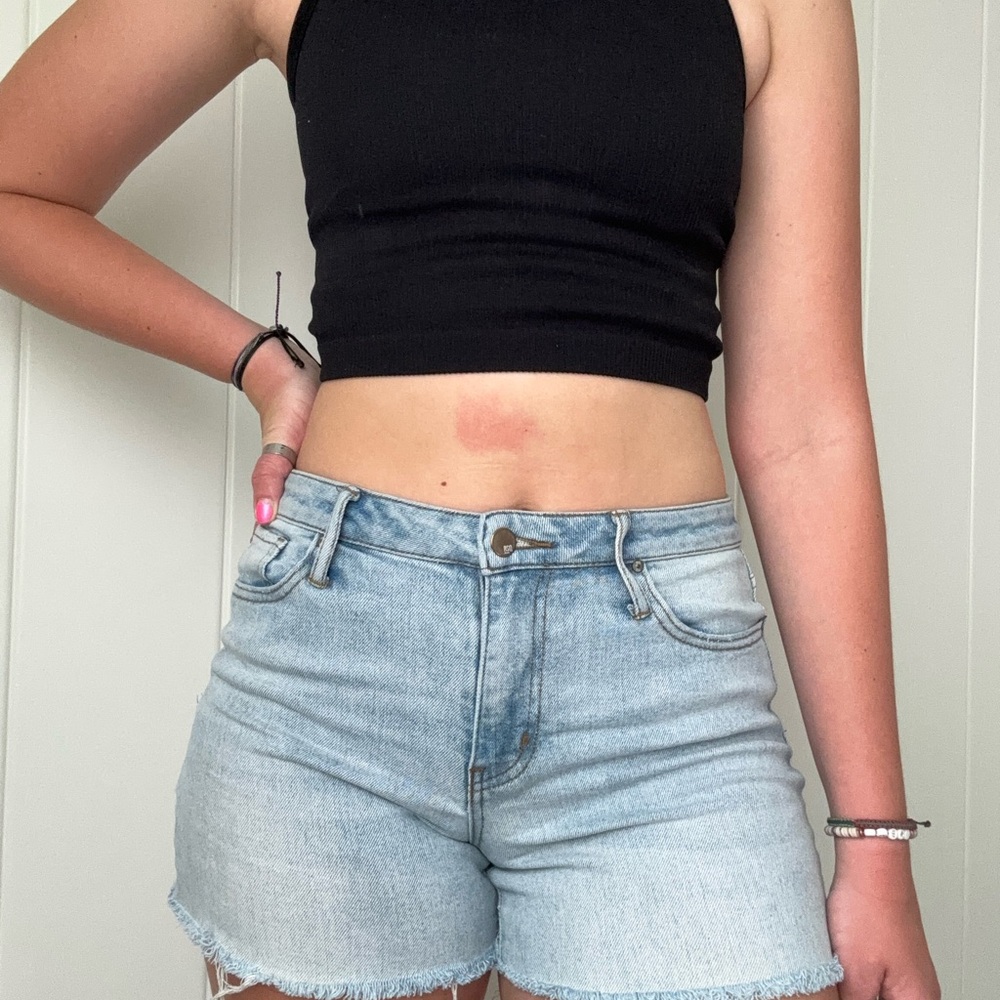 RSQ Women’s Light Blue Denim Shorts